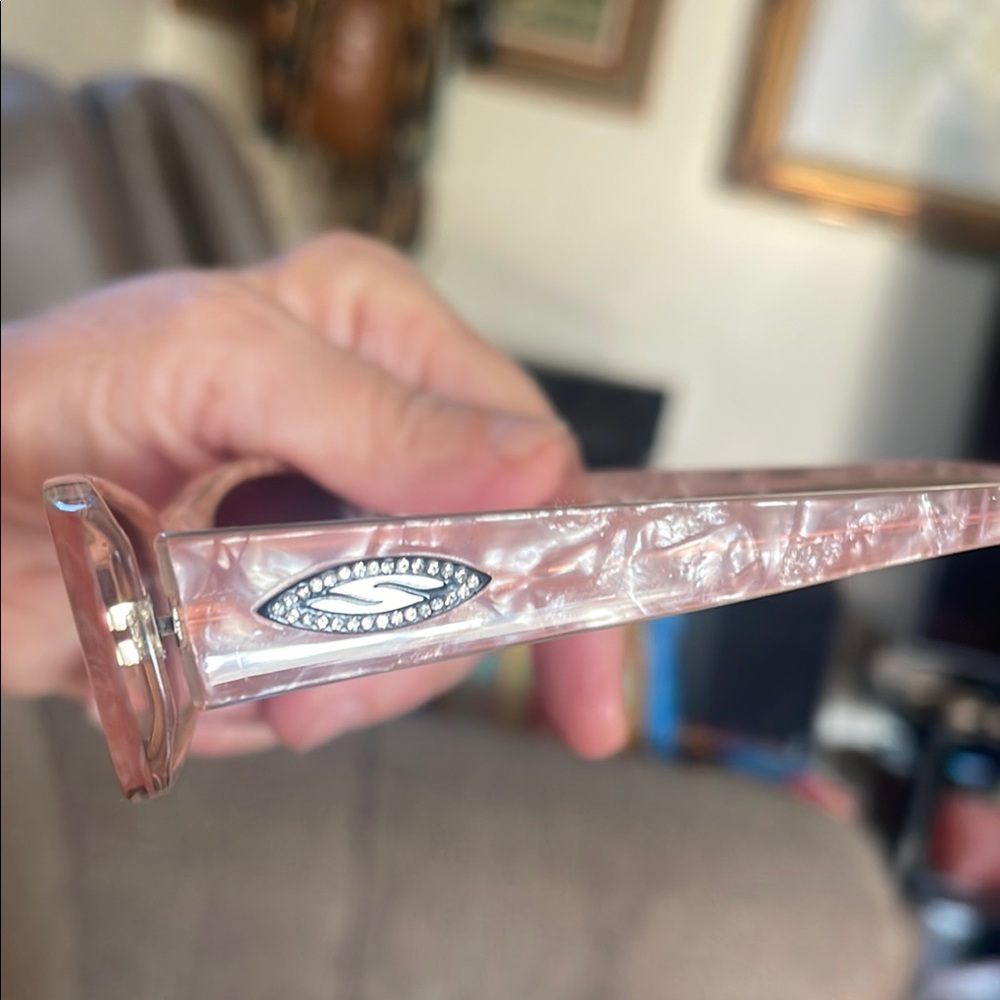 Pink Floral Sunglasses with Protective Case - Picture 5 of 10